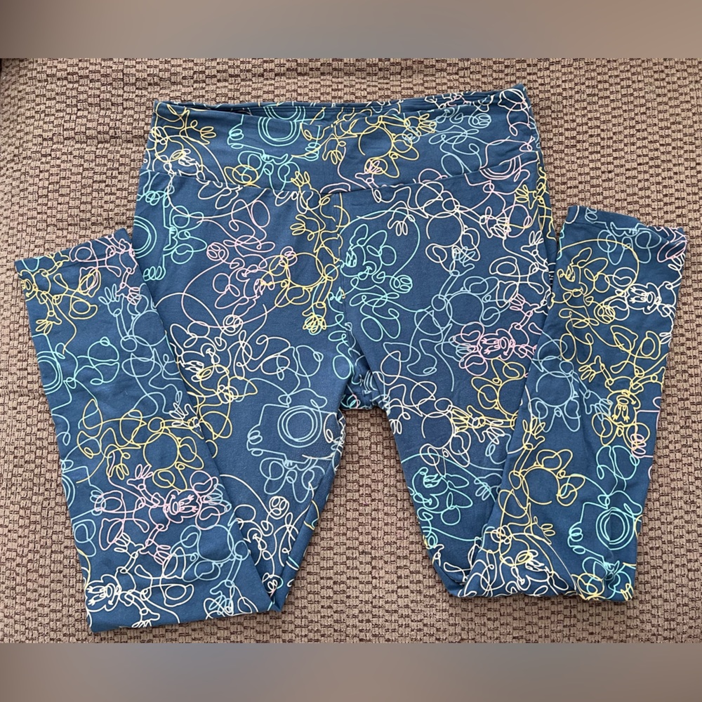 LuLaRoe Leggings with Minnie Mouse. Tall & Curvy Buttery Soft.